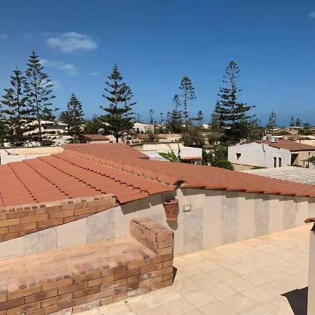 Villa Oasis: North Coast Family Retreat with Rooftop and Private Gardens Dawwar Aba Mahrus Exterior photo